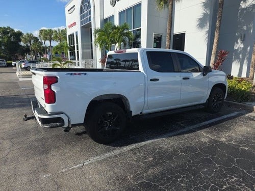 2023 Chevrolet Silverado 1500 4WD Crew Cab Short Bed Custom
