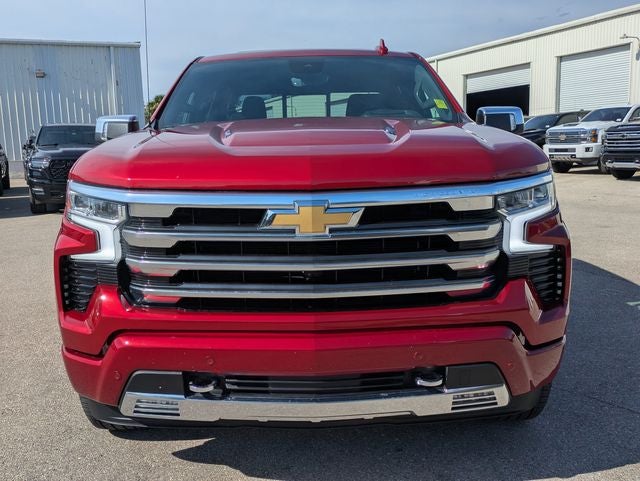 2025 Chevrolet Silverado 1500 4WD Crew Cab Short Bed High Country