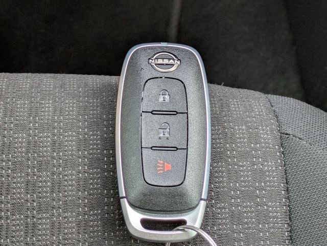 2025 Nissan Kicks S FWD