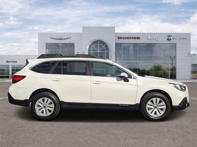 2018 Subaru Outback 2.5i Premium