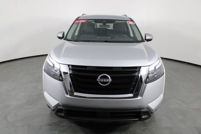 2025 Nissan Pathfinder SV FWD