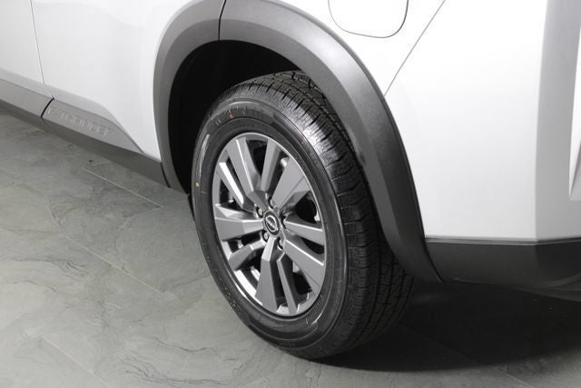 2025 Nissan Pathfinder SV FWD