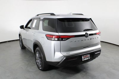 2025 Nissan Pathfinder SV FWD
