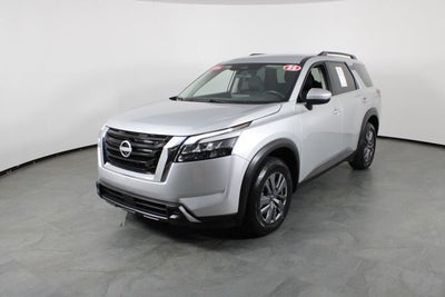 2025 Nissan Pathfinder SV FWD