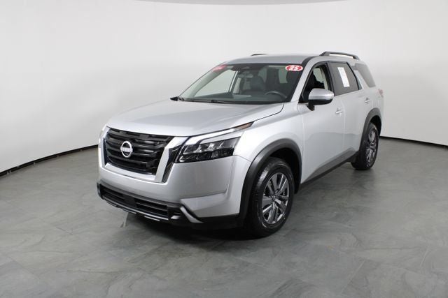 2025 Nissan Pathfinder SV FWD
