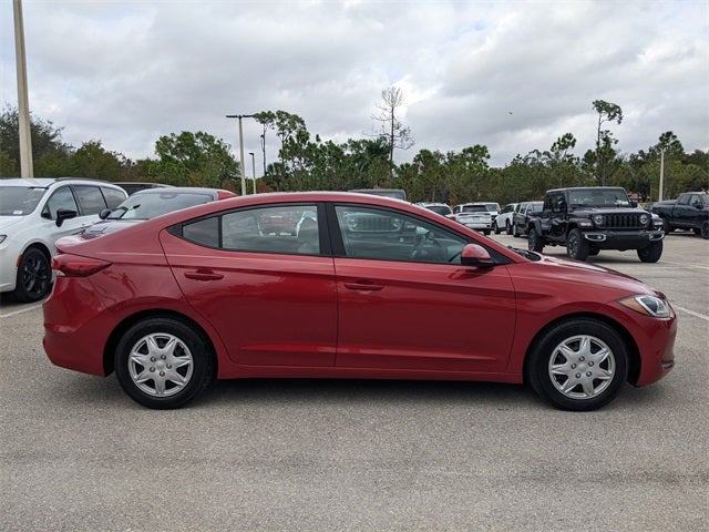 2018 Hyundai Elantra SE