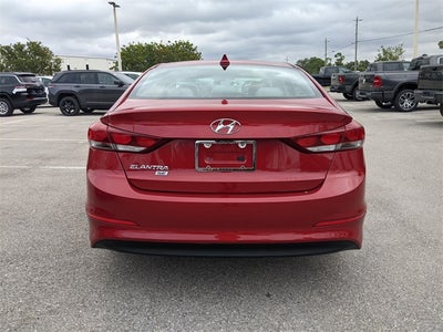 2018 Hyundai Elantra SE