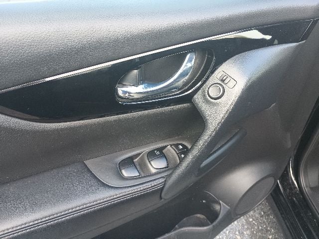 2020 Nissan Rogue Sport SV FWD Xtronic CVT