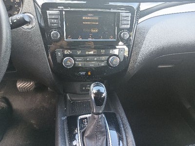 2020 Nissan Rogue Sport SV FWD Xtronic CVT