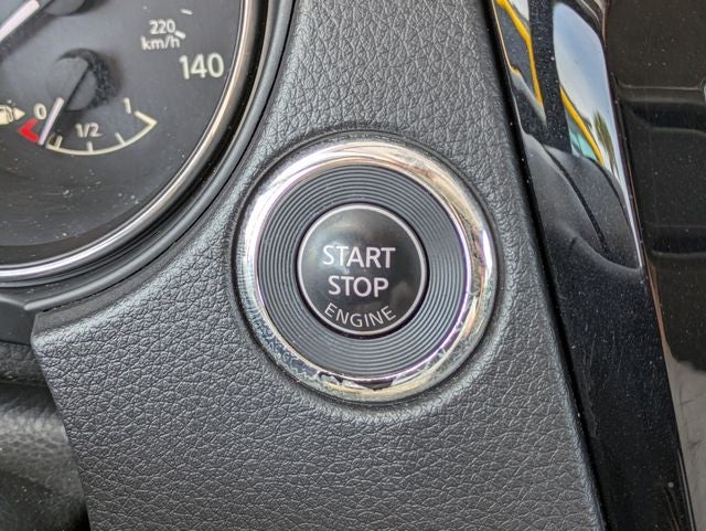 2020 Nissan Rogue Sport SV FWD Xtronic CVT