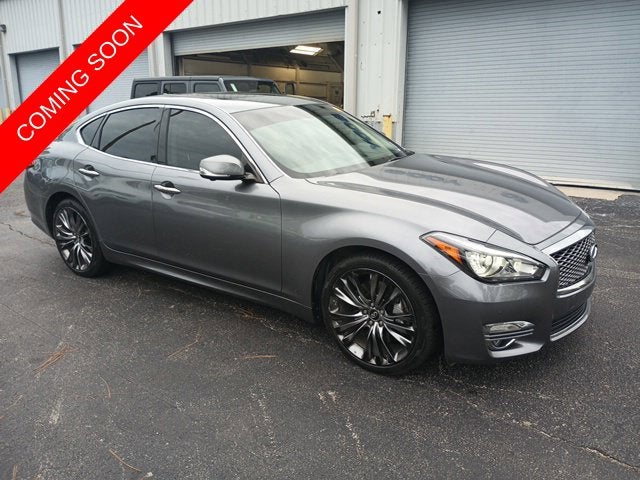 2019 INFINITI Q70 3.7 LUXE