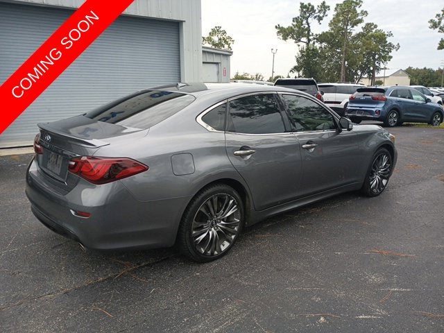 2019 INFINITI Q70 3.7 LUXE