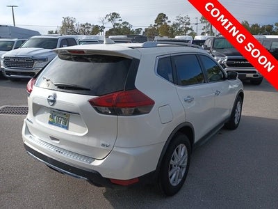 2020 Nissan Rogue SV FWD