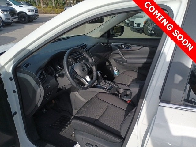 2020 Nissan Rogue SV FWD