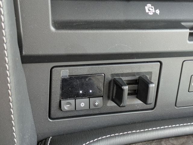 2023 Nissan Armada Platinum 4WD