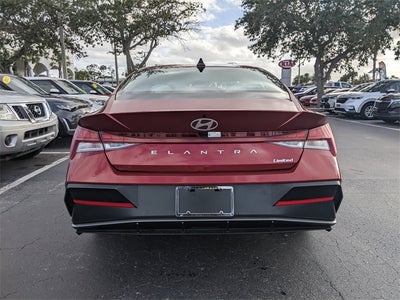 2025 Hyundai Elantra Limited