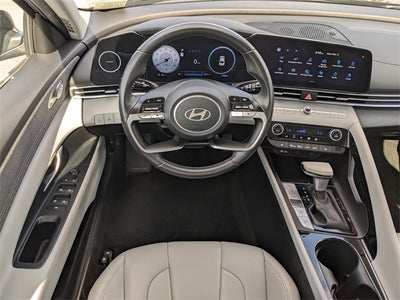 2024 Hyundai Elantra Limited
