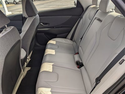 2024 Hyundai Elantra Limited