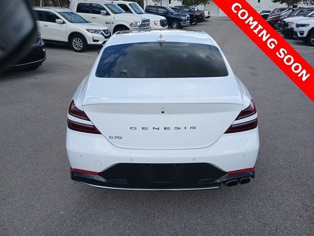 2022 Genesis G70 2.0T