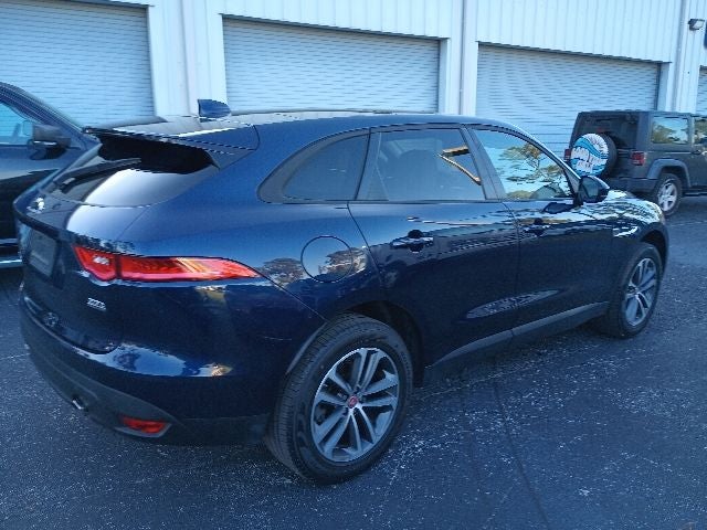 2018 Jaguar F-PACE 25t Premium