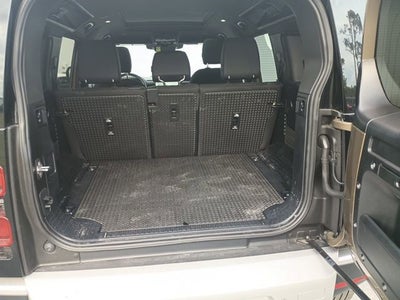 2025 Land Rover Defender 110 P300