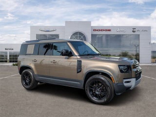2025 Land Rover Defender 110 P300