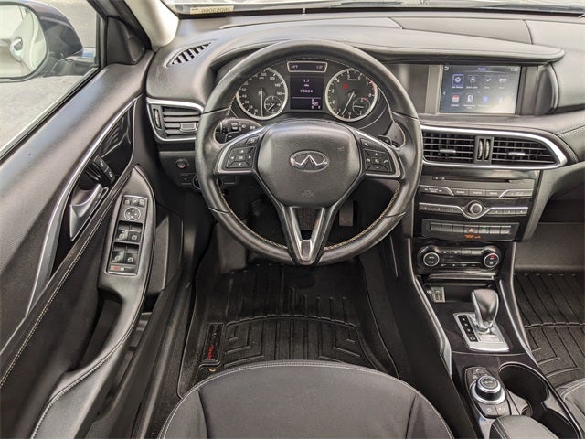 2018 INFINITI QX30 Base