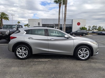 2018 INFINITI QX30 Base