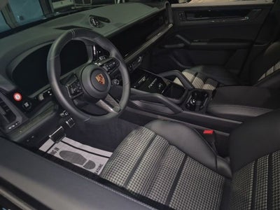 2026 Porsche Cayenne Coupe GTS