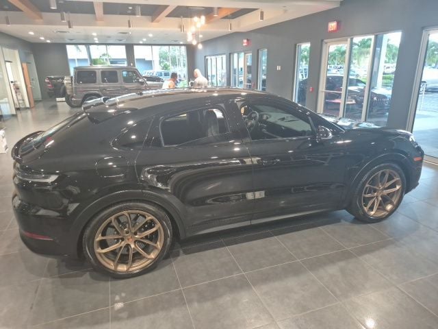 2026 Porsche Cayenne Coupe GTS