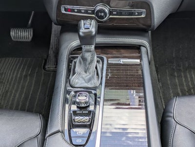 2019 Volvo XC90 T5 Momentum