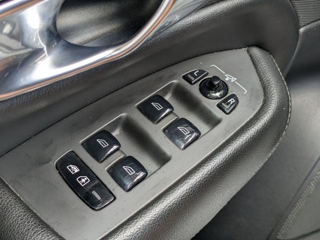 2019 Volvo XC90 T5 Momentum